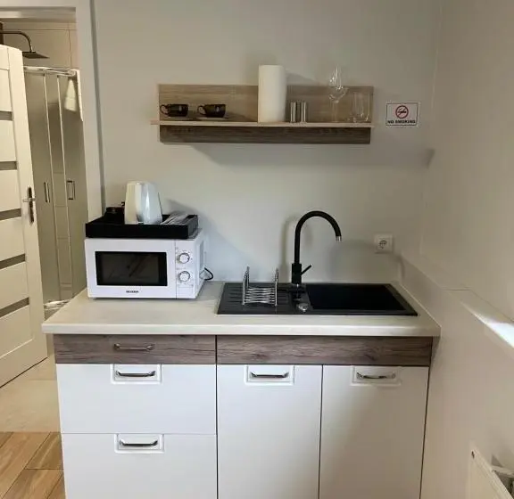 اتاق استاندارد با چشمانداز کوهستان, Helgrindur Guesthouse