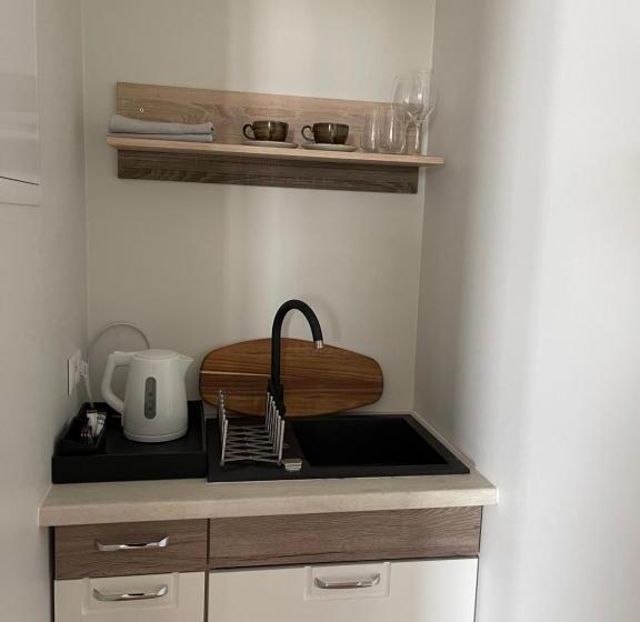 اتاق استاندارد یک نفره, Helgrindur Guesthouse