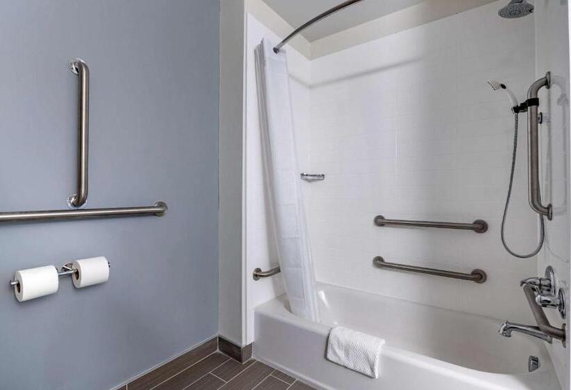 身障者適用スイートルーム, Mainstay Suites