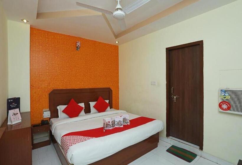 Üç Kişilik Klasik oda, Flagship Hotel Neel Ganga