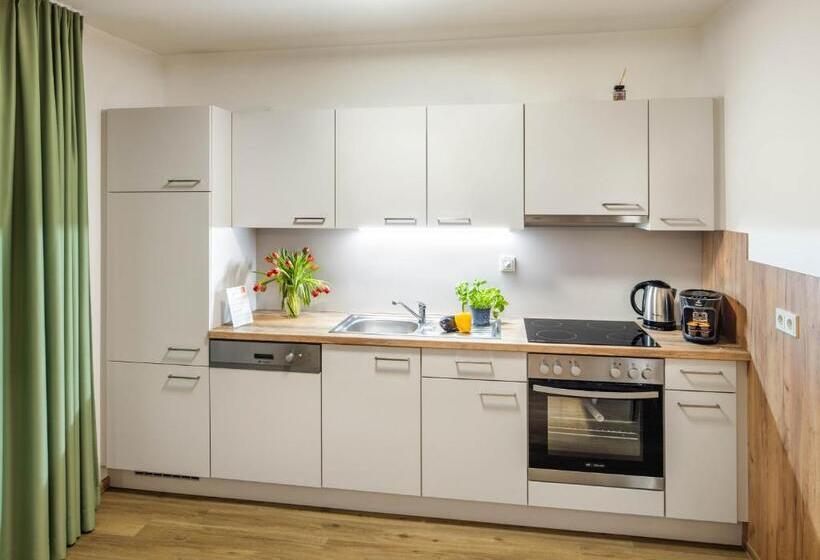 带阳台套房, Jimmy S Apartments Siena