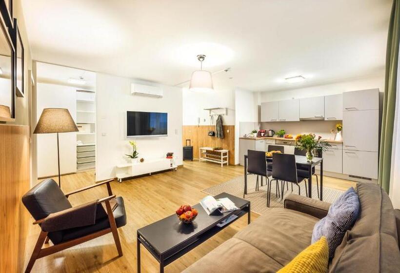 带1个卧室的行政公寓, Jimmy S Apartments Siena