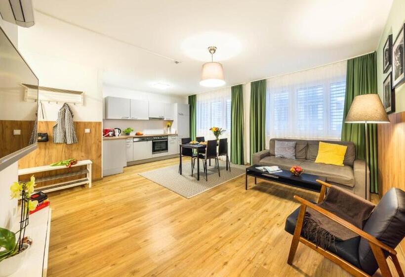 带1个卧室的行政公寓, Jimmy S Apartments Siena