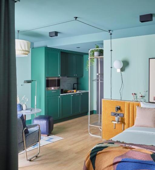 Sviitti, Schwan Locke