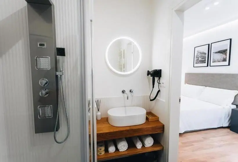 デラックスルーム, Centoquindici Rooms & Suite