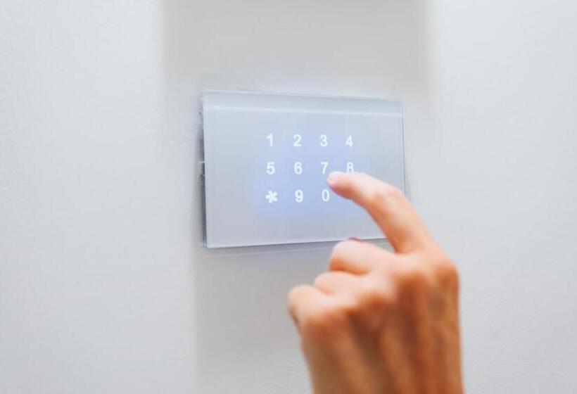 جناح جونيور, Centoquindici Rooms & Suite