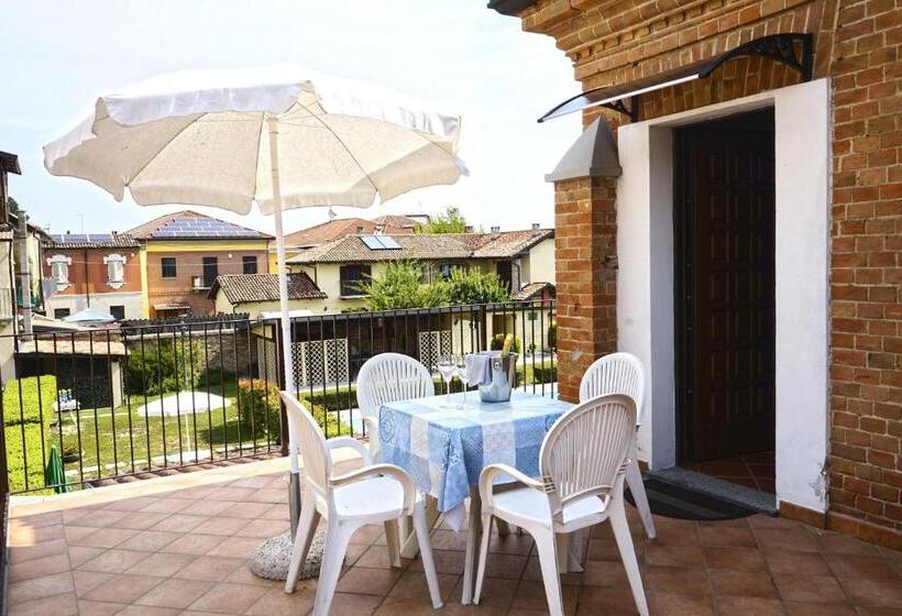 غرفة قياسية مزوَّدة بتراس, Locanda Osteria La Milonga