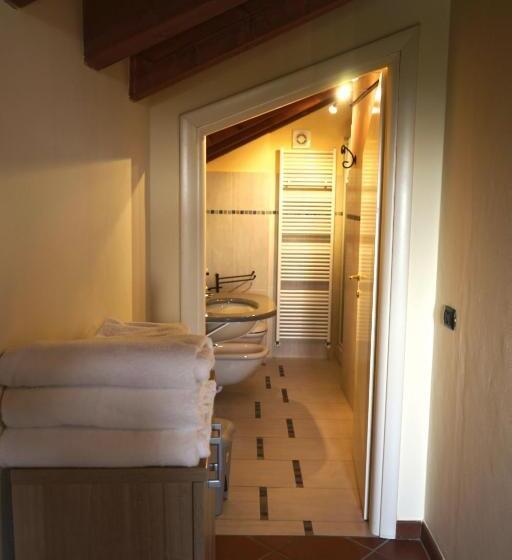 غرفة قياسية رباعية, Locanda Osteria La Milonga