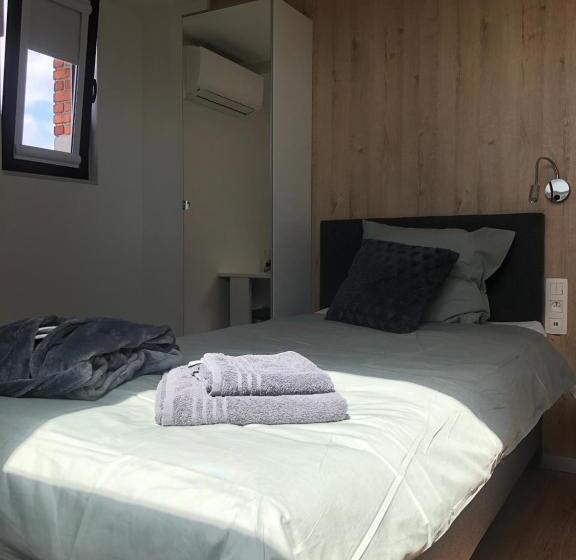 스탠다드 싱글 룸, Fi'lin