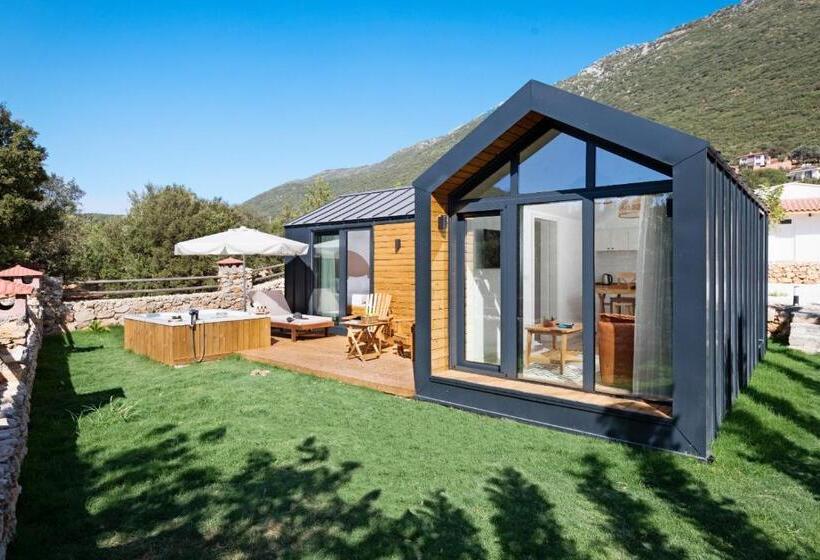 اتاق استاندارد با چشمانداز کوهستان, Kairos