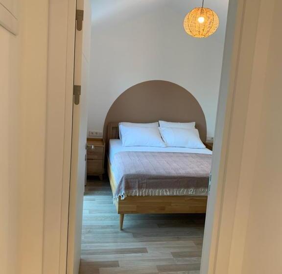 اتاق لوکس, Kairos