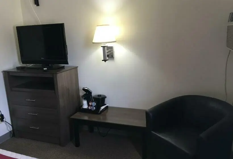 スイート, Lakes Area Inn
