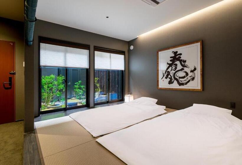 Четырехместный Номер Стандарт Вид на Сад, The Machiya Hotel Takayama