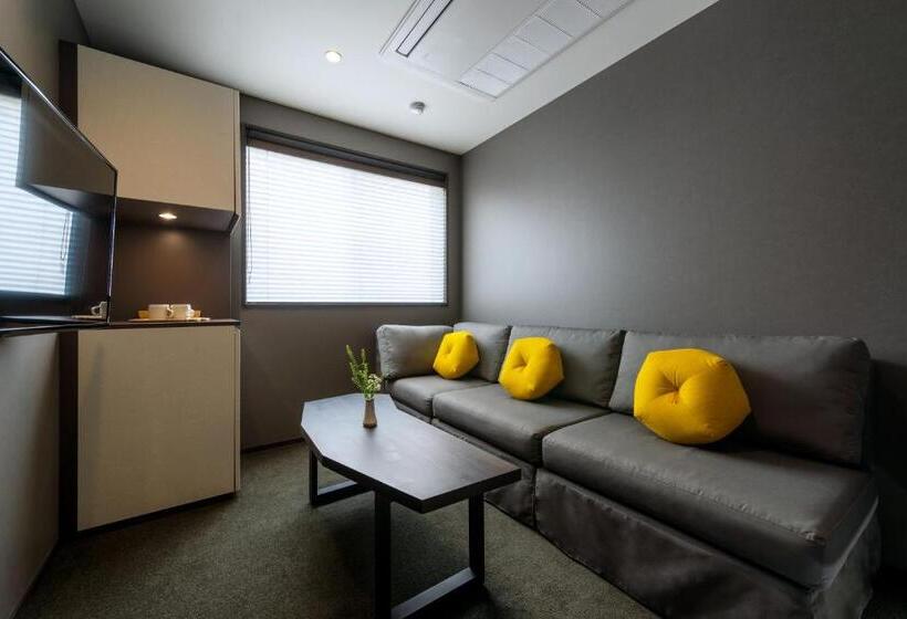 חדר דלוקס לארבעה, The Machiya Hotel Takayama