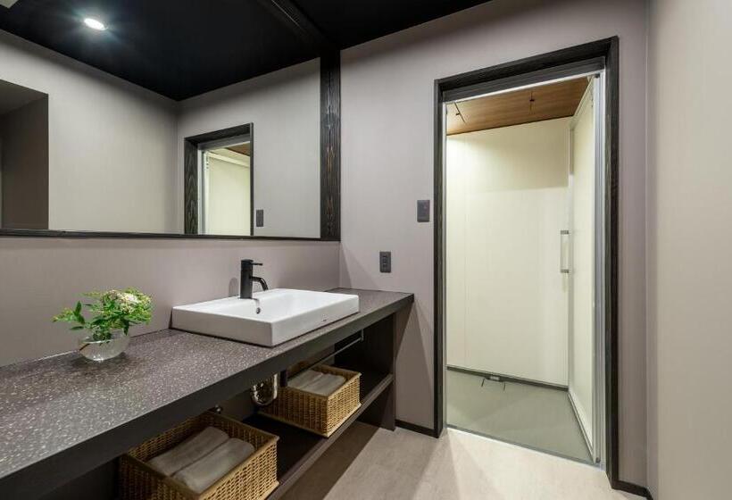 חדר סטנדרט שתי מיטות זוגיות, The Machiya Hotel Takayama