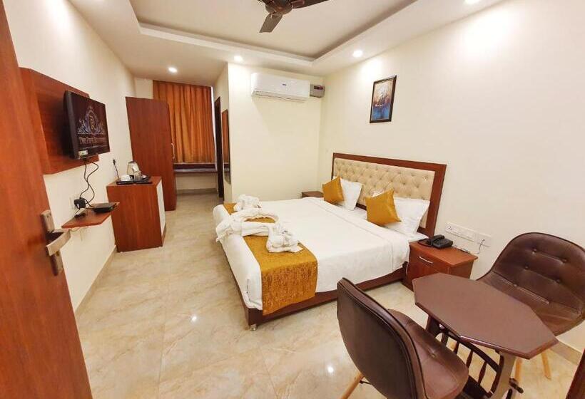 חדר דחוקס עם מיטת קינג, The Park Residency