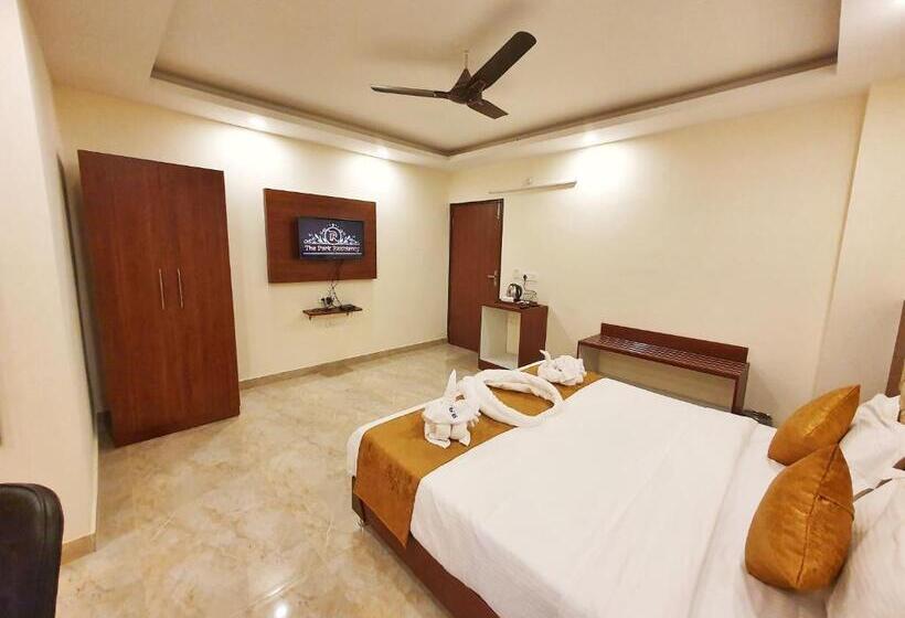 חדר סופריור עם מיטת קינג, The Park Residency