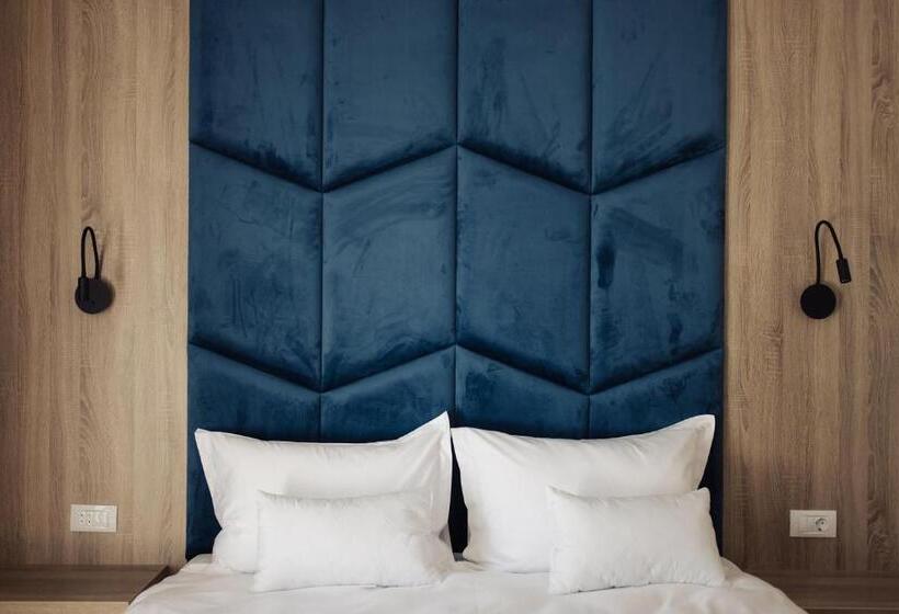 חדר סטנדרט נוף להרים, Nedei Hotel&spa Transalpina