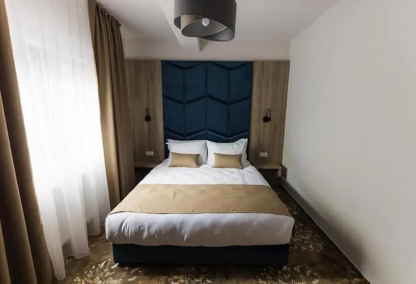 マウンテンビュースイート, Nedei Hotel&spa Transalpina