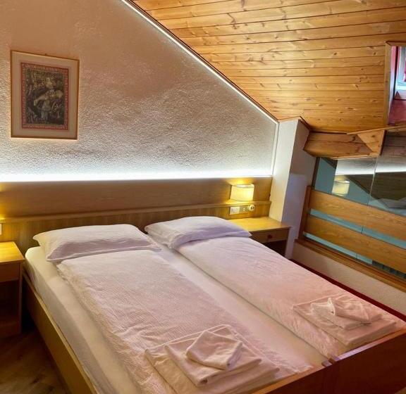 חדר סטנדרט לשלושה, Dependance Soran H. San Lorenzo