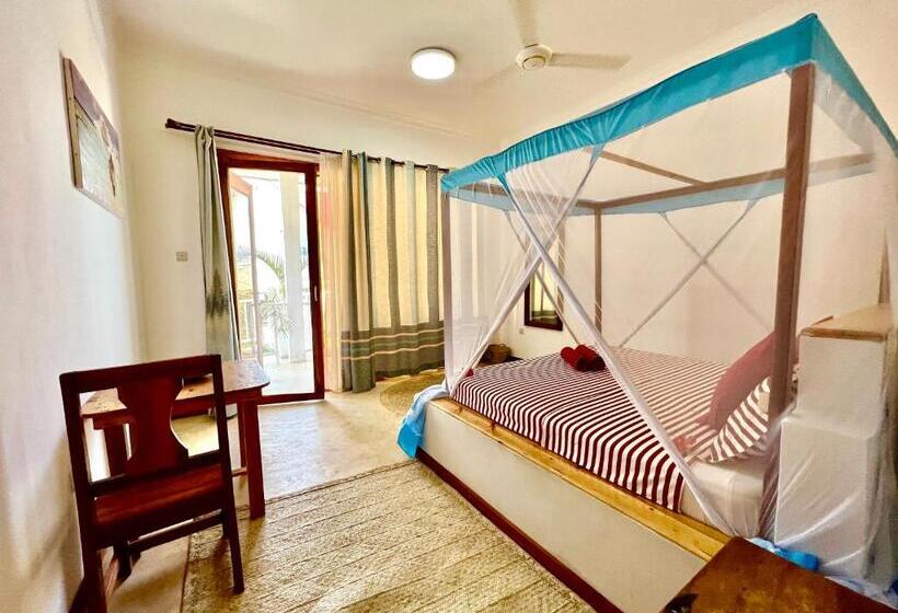 Номер Стандарт Вид на Море, Chikachika Beach B&b