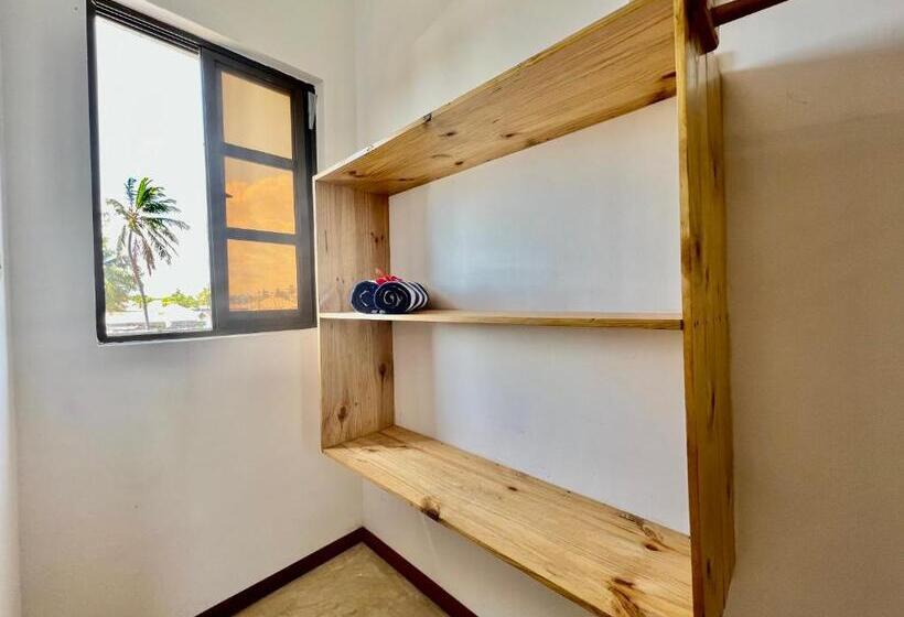 디럭스 룸 바다 전망, Chikachika Beach B&b