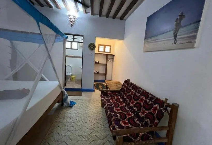 اتاق استاندارد با چشمانداز باغ, Chikachika Beach B&b