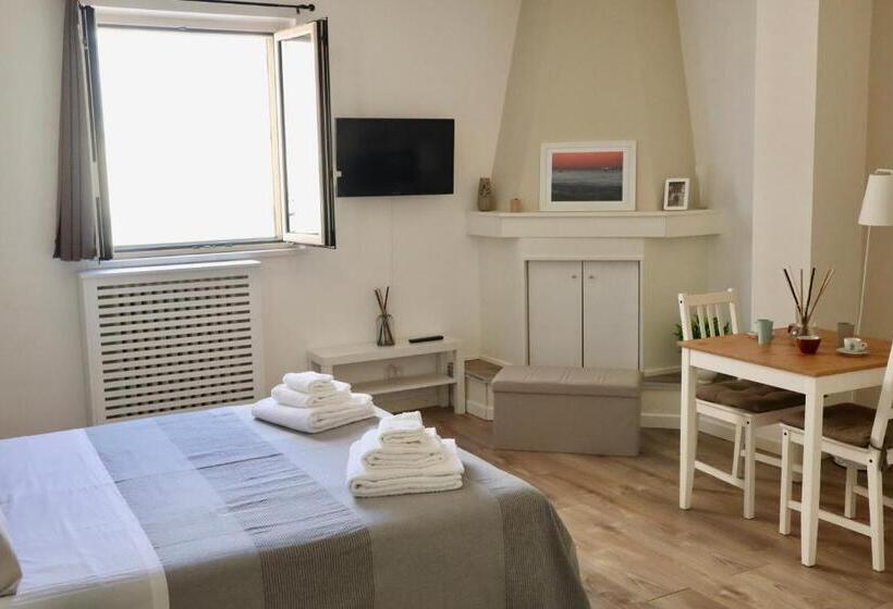Номер Стандарт, Dante 2 B&b