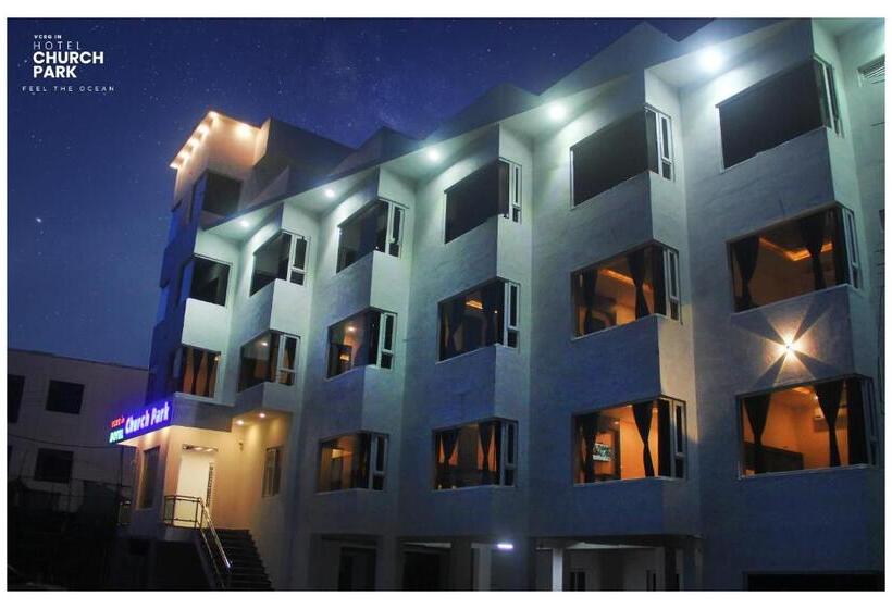 חדר דלוקס לשלושה עם נו לים, Church Park