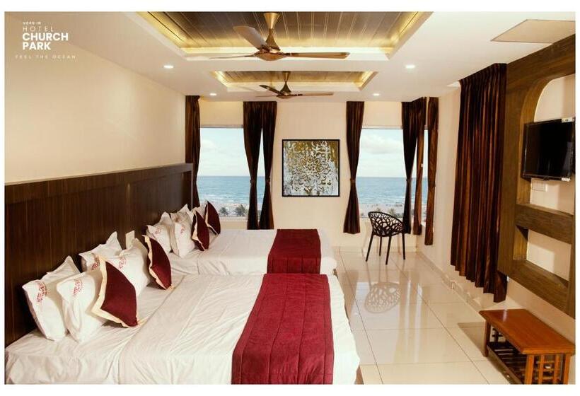 חדר משפחתי נוף לים, Church Park