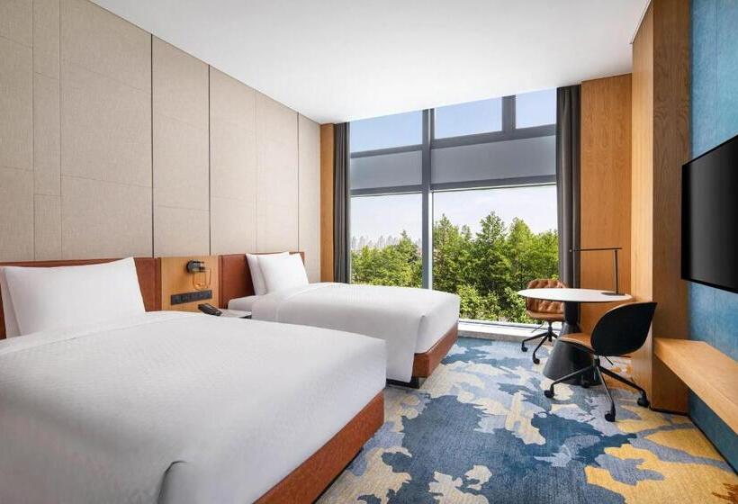 Quarto Deluxe, Four Points By Sheraton Shanghai Jiading