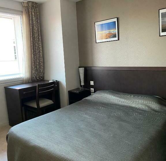 חדר סטנדרט, L Escasse