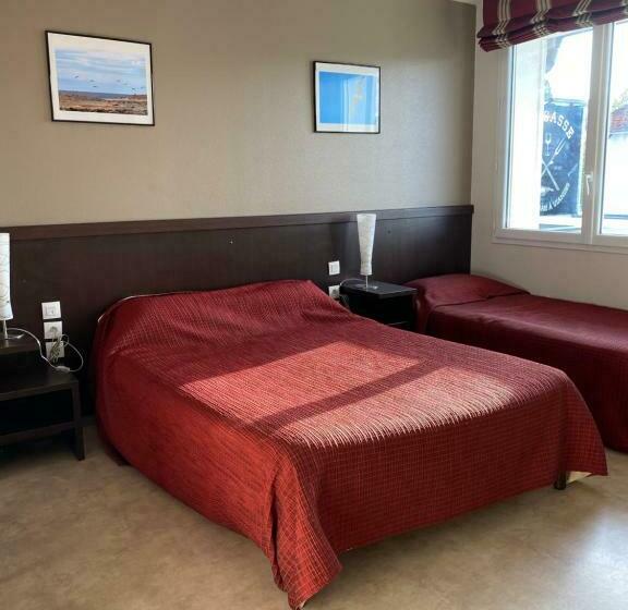 חדר סטנדרט לשלושה, L Escasse