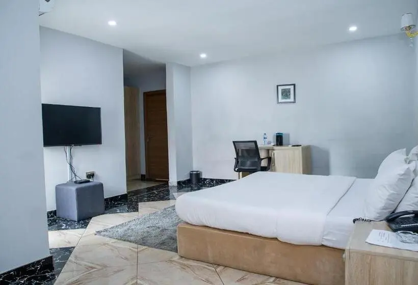 سوئیت با تخت بزرگ, Orange Roof Lodge