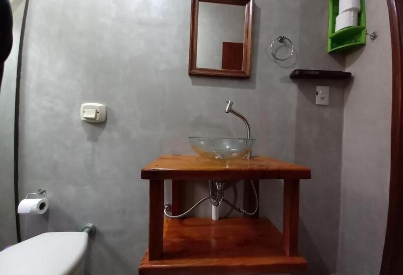 Aile Odası, Pousada Do Xerife