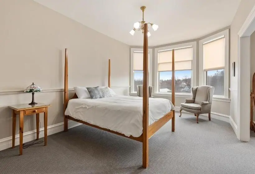 スーペリアシングルルーム, The Audubon Inn Llc