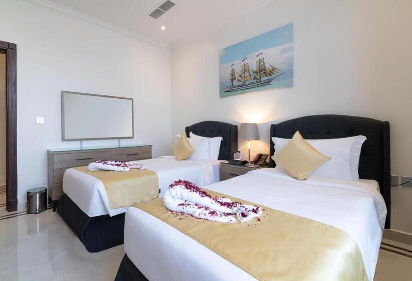 سوییت اجرایی, The Gate Hotel And Apartments