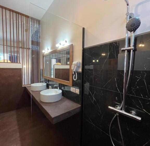 オーシャンビューデラックスルームバルコニー付き, The One Resort Zanzibar