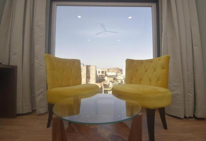 غرفة قياسية سرير كينج, Ka10 Square Hotel & Banquets
