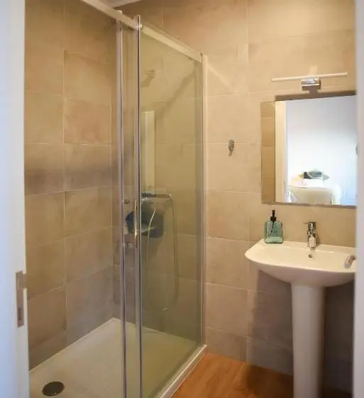 اتاق لوکس, Largo Bispo Boutique Hostel