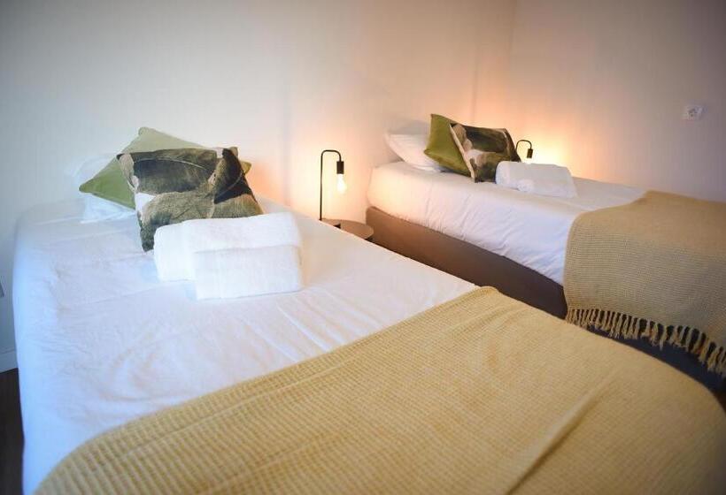 Номер Deluxe, Largo Bispo Boutique Hostel
