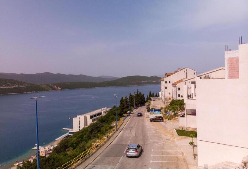 Triple Room Sea View, Villa Catalpa