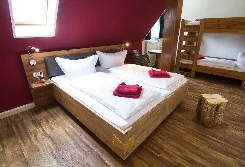 スタンダードスタジオ, Berghotel Bärenstein