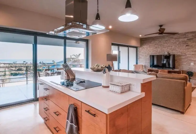 海の見える1ベッドルームアパートメント, Cerritos Surf Residences