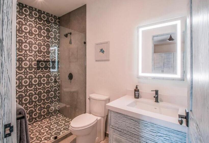 ２ベッドルームアパートメント, Cerritos Surf Residences