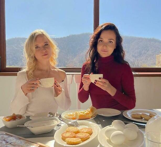 标准间, Cottage Chalet And Tours