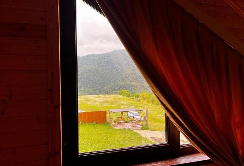 带2个卧室的别墅, Cottage Chalet And Tours