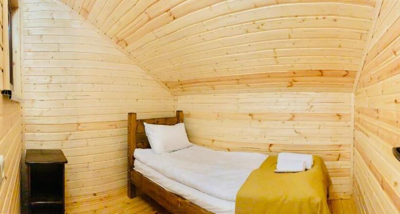 带2个卧室的别墅, Cottage Chalet And Tours