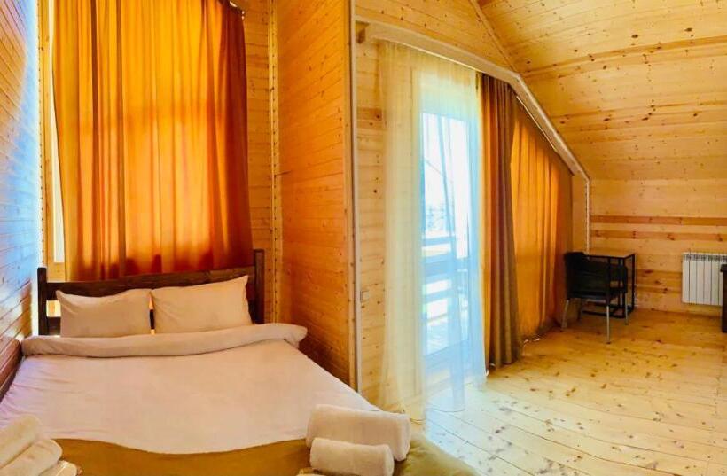 Люкс Вид на Горы, Cottage Chalet And Tours