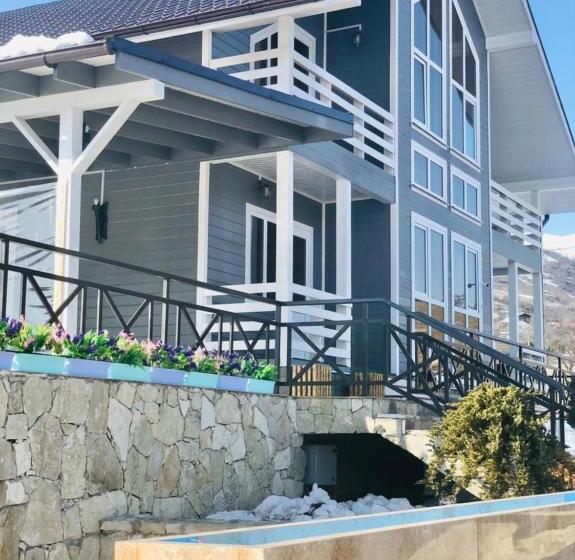 Люкс Вид на Горы, Cottage Chalet And Tours